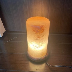 お取り引き中　ヒマラヤ岩塩ランプ　３つまとめての画像