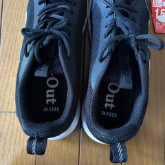 workmanブラックスニーカー24.5センチの画像