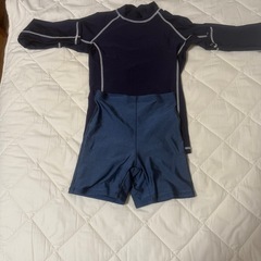 男子　ラッシュガード　水着 140センチ