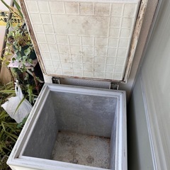 冷凍庫ジャンク品の画像