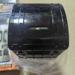 500円貯金箱の画像