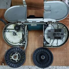マキタ　ポータブルバンドソー　100V　　2.5の画像