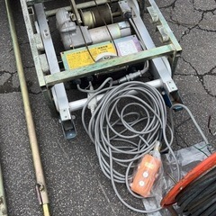 ☆現状品☆ウインチ付きハシゴの画像