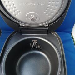 【美品】YAMAZEN マイコン炊飯ジャー YJP-DM102 （5.5合炊) 2023年製の画像