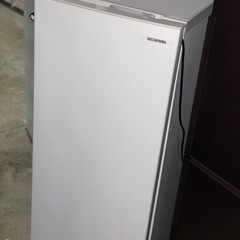 送料・設置込み可　冷凍庫　119L IRIS OHYAMA 2022年