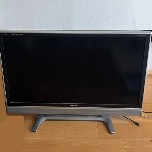 美品】SHARPテレビ46インチ (ねのぬ) 平成のテレビの中古