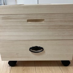 和服桐タンスの画像