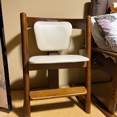子ども用椅子
