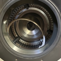 シャープ 洗濯機 ドラム式洗濯機 ヒートポンプ乾燥 左開き(ヒンジ左) DDインバーター搭載 ブラウン系 洗濯11kg/乾燥6kg 幅640mm 奥行728mm ES-G112-TLの画像