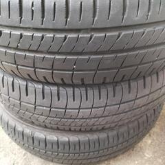 ダンロップ中古タイヤの画像