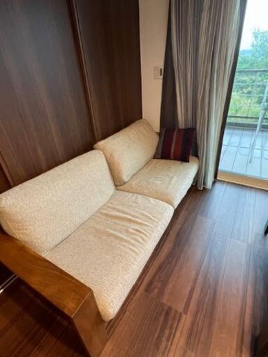 無垢材ソファー（オーキタ家具）