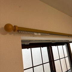 カーテンレールの画像