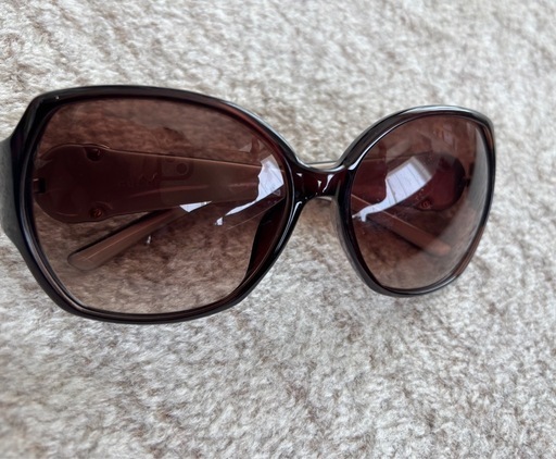 GUCCI サングラス　ケース付き