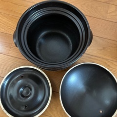 更にお値下げしました！　炊飯用土鍋と土鍋、便利フライパンの画像