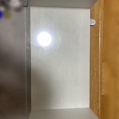 ガラステーブルの画像