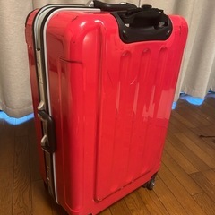 キャリーケース