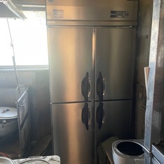 大和冷機　縦型冷蔵庫 　薄型　321YCD-EC