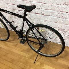 【大人用】整備済中古クロスバイク風シティ車 GRAPHIS 26インチ ブラック <自転車のオオムラ 静岡店>の画像