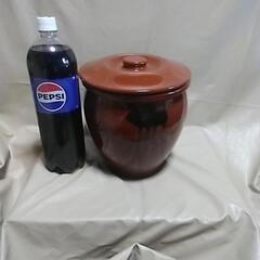 新品未使用品の蓋付きカメ激安