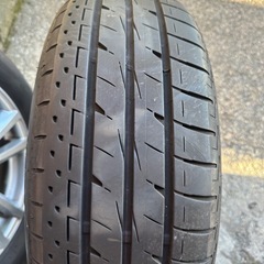 アルミホイール　16インチ　タイヤ付きの画像