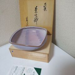 未使用　萩焼　椿秀窯　綺麗な貫入！！菓子鉢　多目的大鉢　木箱付き