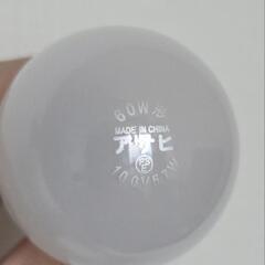 白熱灯電球の画像