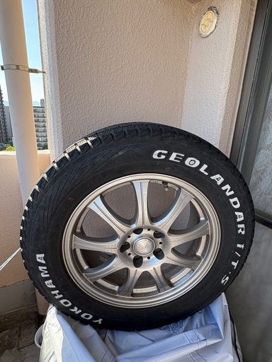 スタッドレスタイヤ