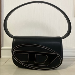 DIESELレザークロスボディバッグ