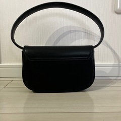 DIESELレザークロスボディバッグの画像