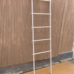IKEA ラダーラック