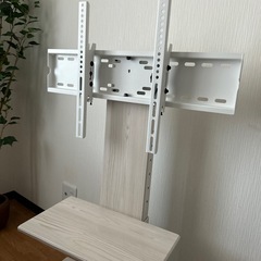 決まりました　タンスのゲン　壁掛けテレビスタンドの画像
