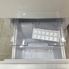 【取りに来られる方限定】　SHARP 2ドア冷蔵庫　179Ⅼ 58Ⅼ 2023年製の画像