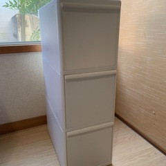 カラーボックス　シンプル　三段タイプ　書類等の画像