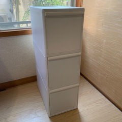 カラーボックス　シンプル　三段タイプ　書類等