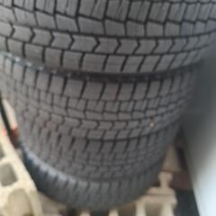 スタッドレスタイヤ(R6-3ヶ月使用)ホイール付きの画像