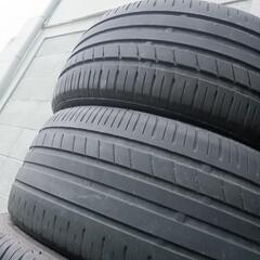 ZEETEX　プリウスなど　215/45r17　5部山　4本の画像