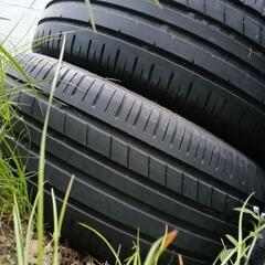 ZEETEX　プリウスなど　215/45r17　5部山　4本の画像