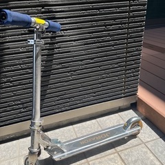 キックスケーターJD Razor 
