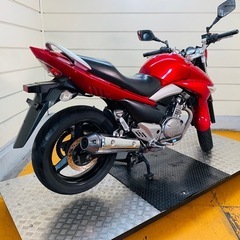 38341km ★始動動画あり★ GSR250 GJ55D スズキ　中型の画像