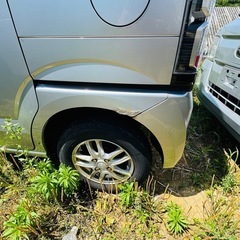 NーBOX 4wdの画像