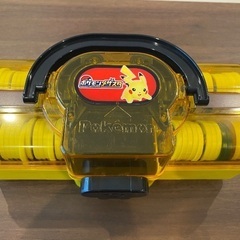 ポケモンメザスタ用のイエローカードケース、タグの画像