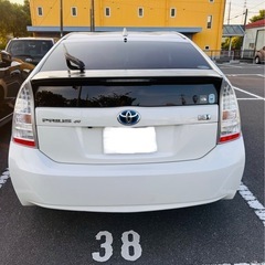  トヨタ プリウス S 2011.  DAA-zvw30. パールホワイト.の画像