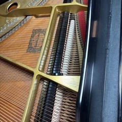 YAMAHAグランドピアノ　C 3の画像