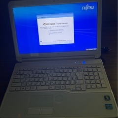 ノートPC 初期化済み　FUJITSUの画像