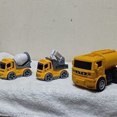 本日受け渡し決定！プルバックカー6台＆フリクションカー3台（1台はロボットにもなります）の画像