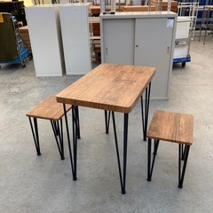 【kj169】美品 ダイニングテーブル チェア 3点セット 格安 アイアンスチール脚 カフェスタイル オシャレ コンパクト ヴィンテージライク　検)一人暮らし　ファミリー　冷蔵庫　洗濯機　オフィス　事務　テーブル　ラック　収納　家具　ソファ ダイニング 食器棚 キッチンの画像