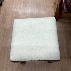 【トレファクマーケット久喜店】スツール付1面ドレッサーの画像