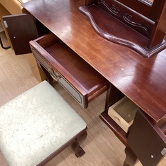 【トレファクマーケット久喜店】スツール付1面ドレッサーの画像