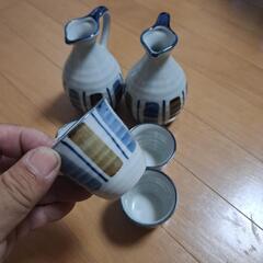 徳利とお猪口の画像