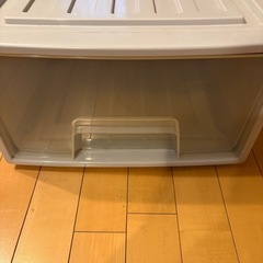 収納ボックスの画像